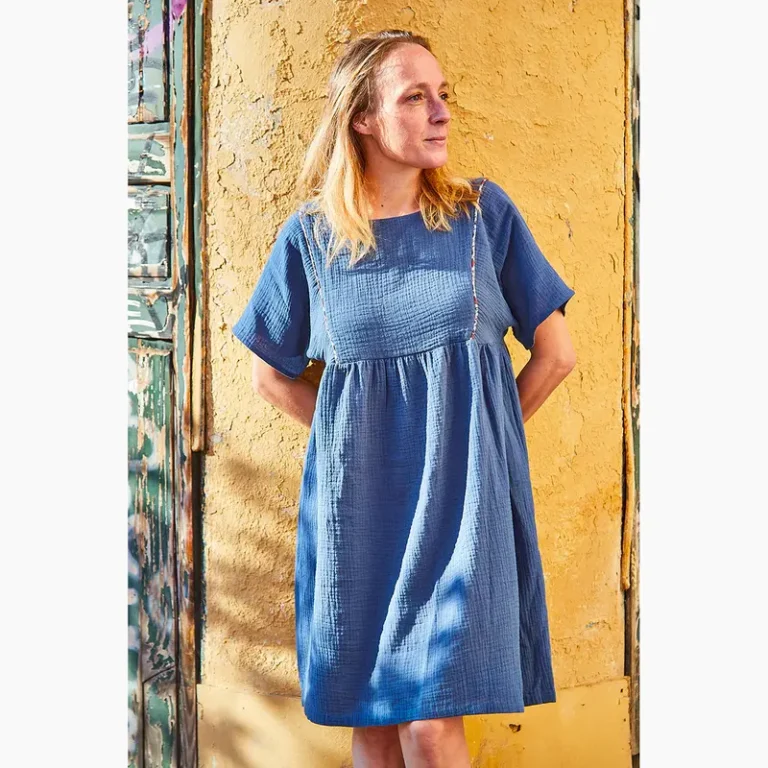 Patron blouse et robe femme SAKURA par Ikatee