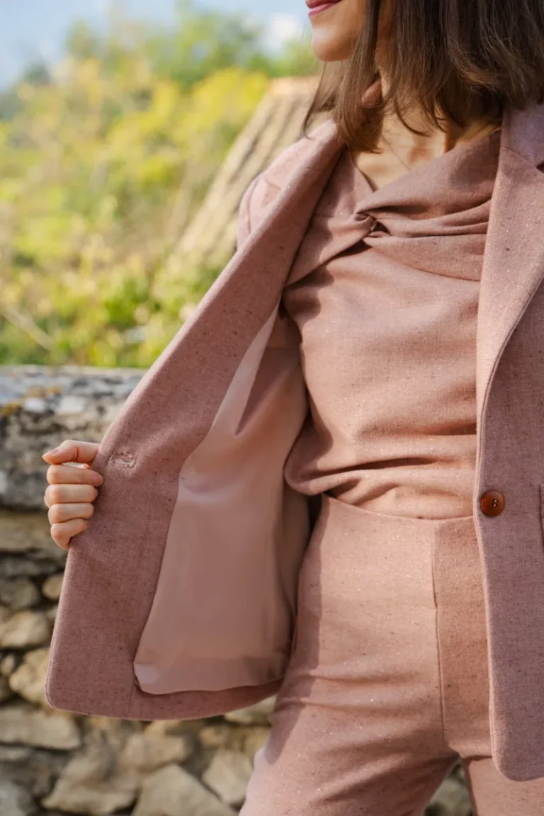 Lily, le blazer ajusté par Apolline Patterns