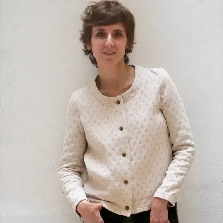 Patron gilet et veste femme VIC MUM par Ikatee