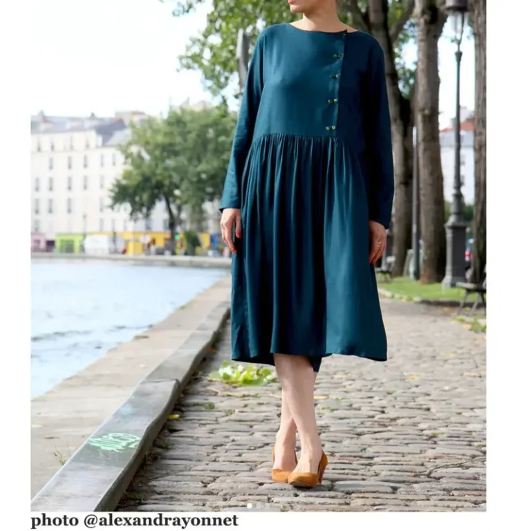 Patron blouse et robe femme ELONA MUM par Ikatee