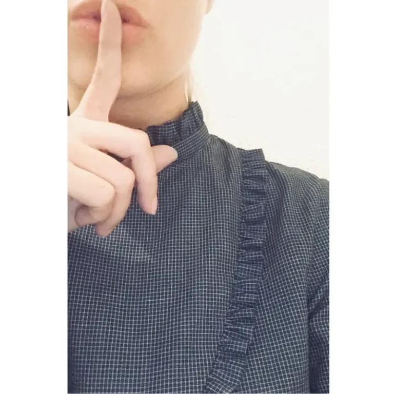Patron blouse et robe femme IDA MUM par Ikatee