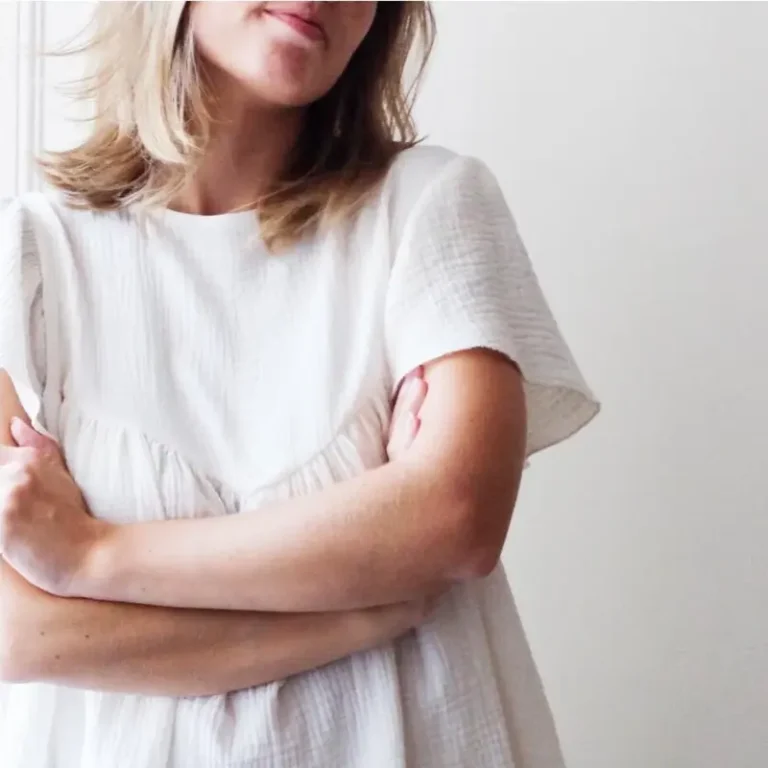 Patron blouse et robe femme LOUISE MUM par Ikatee