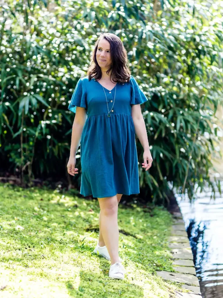 AIRELLE - La robe / blouse aux 1000 versions par Klafoutis