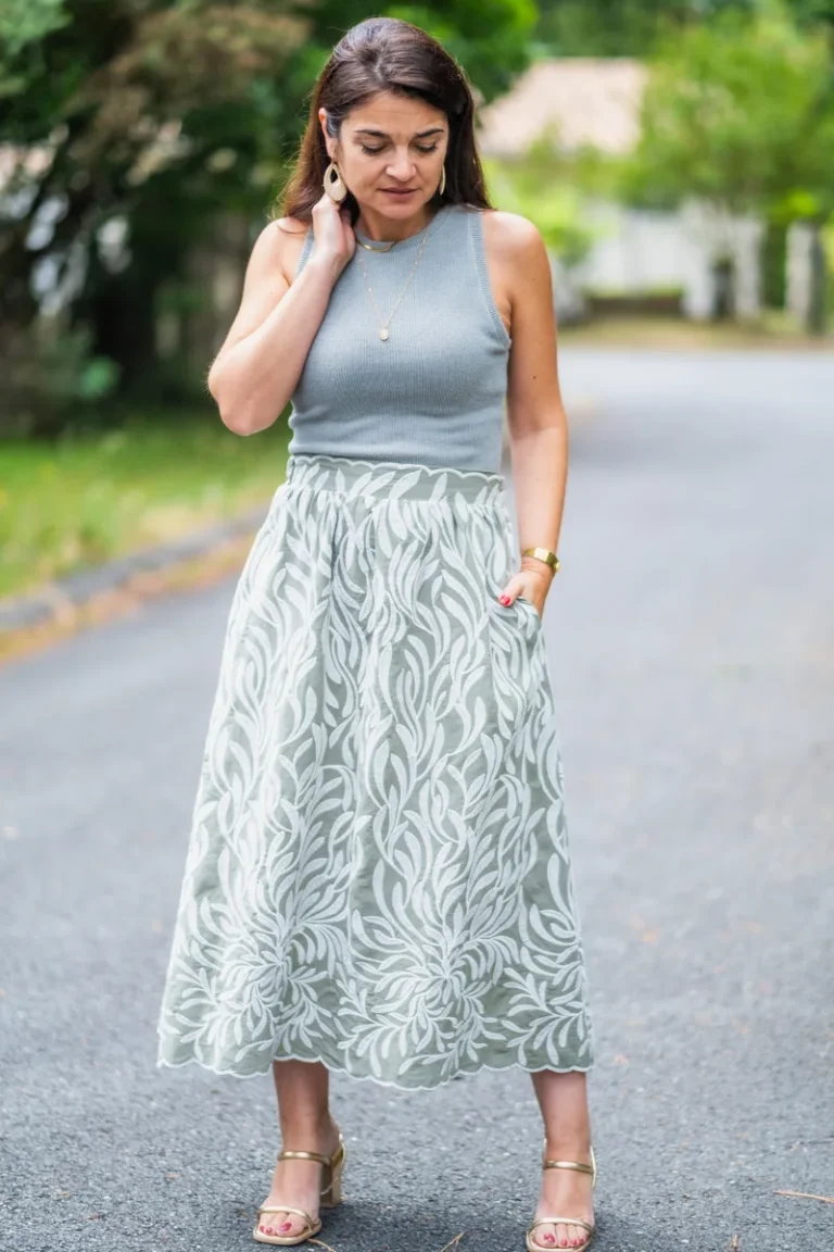 Patron de la jupe LOUISE par Clématisse Pattern