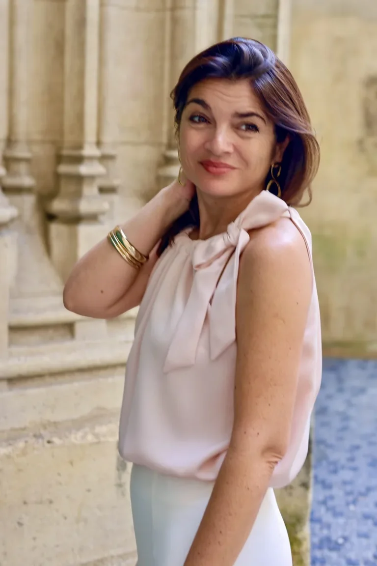 Patron blouse-robe Paréo par Clématisse Pattern