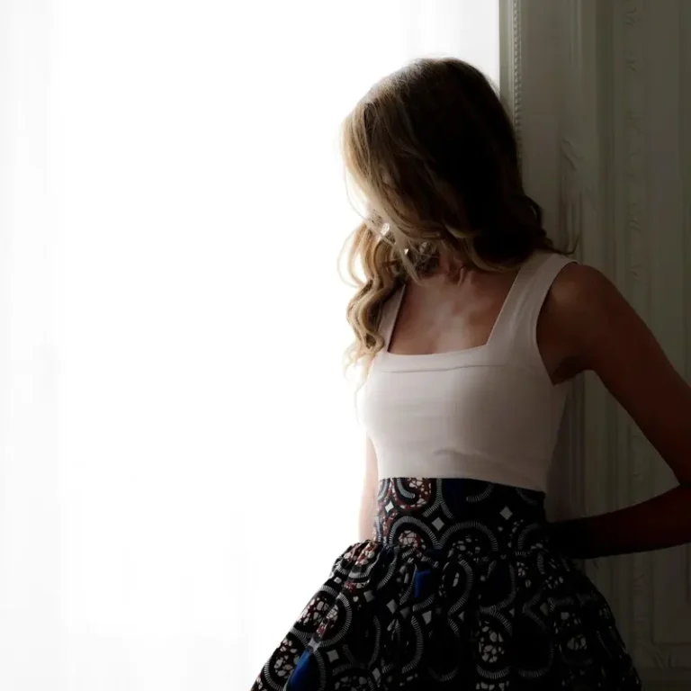 TOP WANTED | Décolleté carré par Vanessa Pouzet