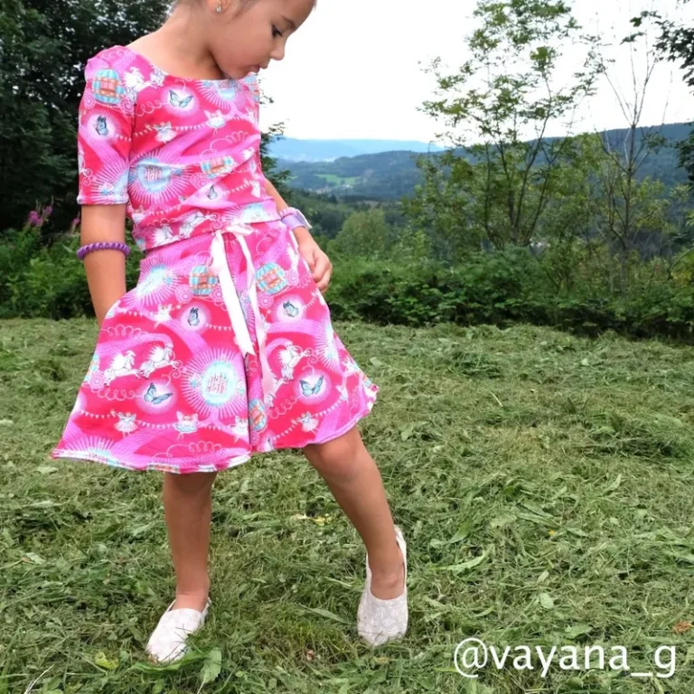 Patron robe, jupe et faux gilet Elvira enfant par Gaël and Sew
