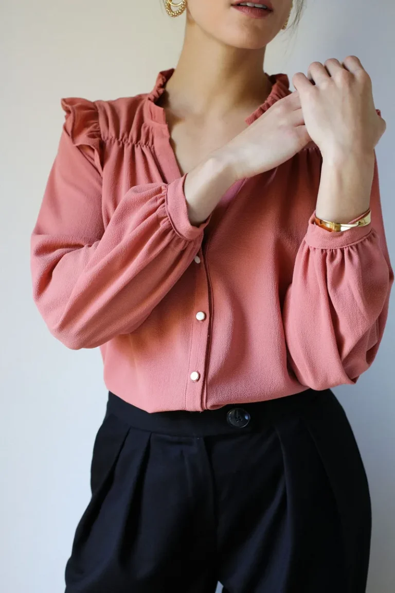 Patron Blouse Noélie par Clématisse Pattern