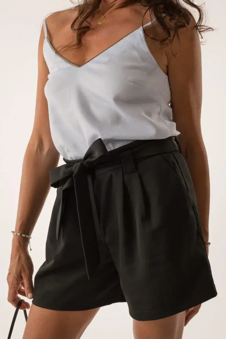 Patron Short Iris par Clématisse Pattern