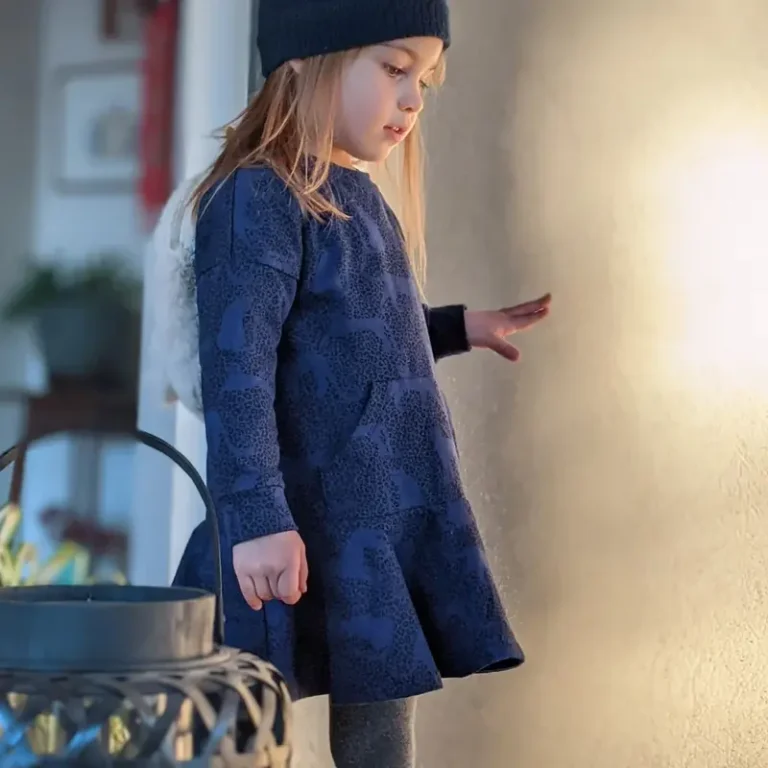 Patron robe et sweat Joyce 2/12 ans Par Super Bison