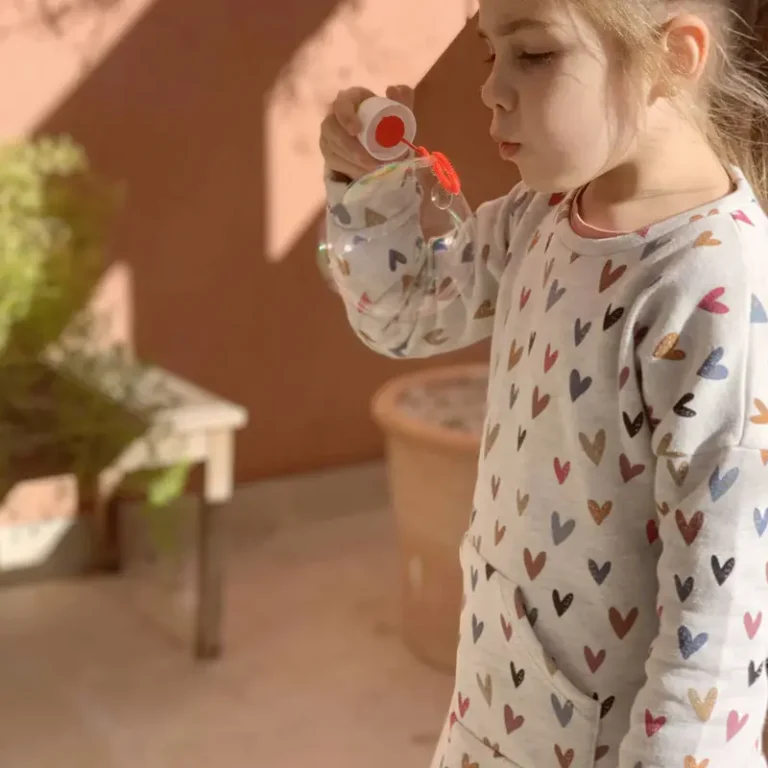 Patron robe et sweat Joyce 2/12 ans Par Super Bison