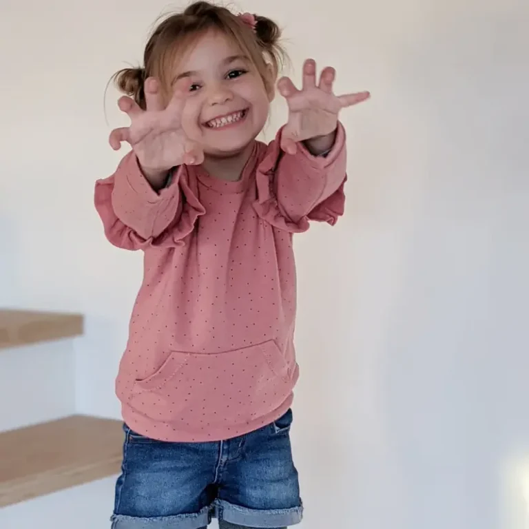 Patron robe et sweat Joyce 2/12 ans Par Super Bison