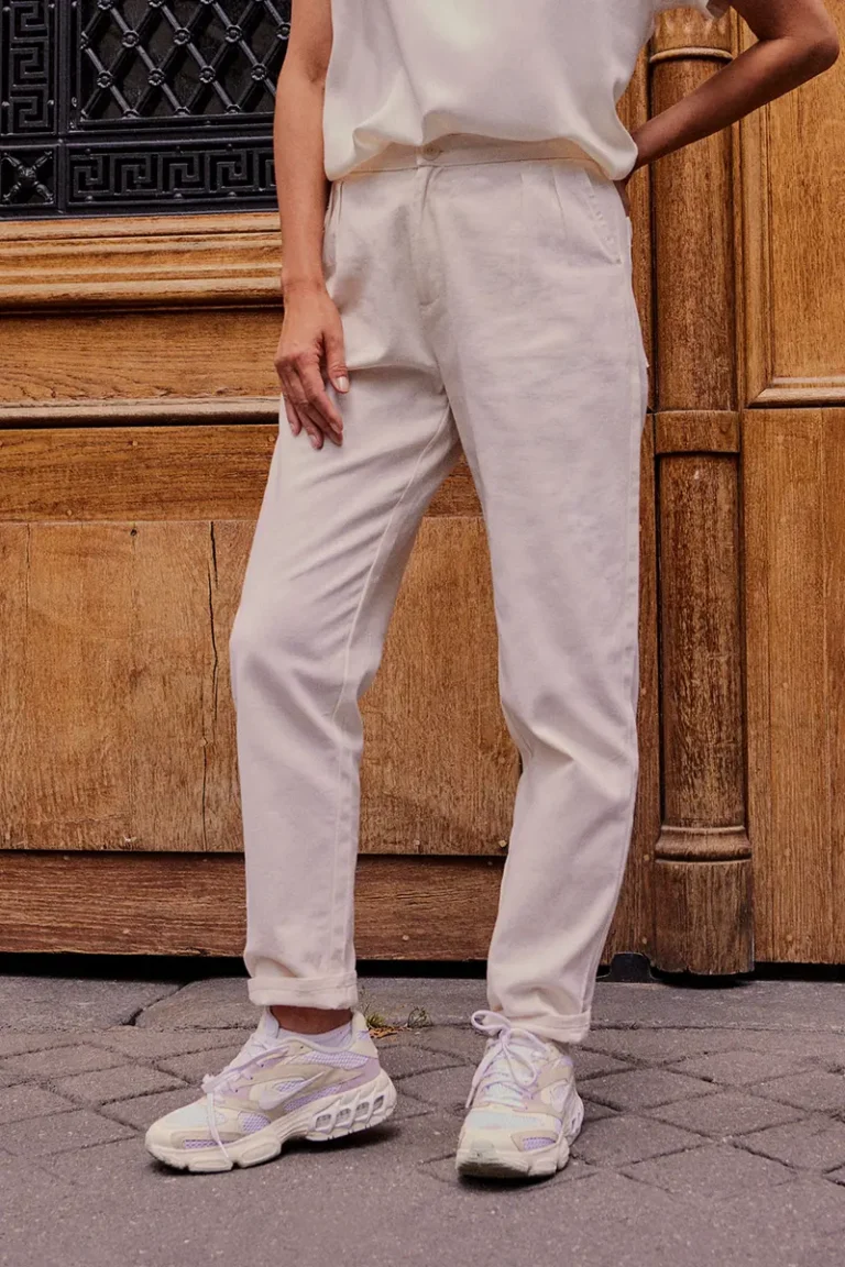 LE Pantalon Carotte par Atelier Brunette