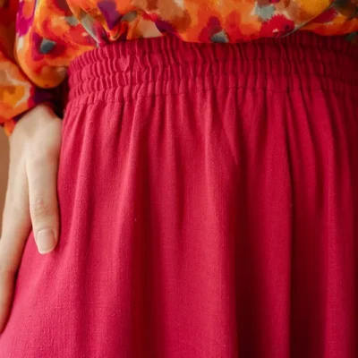 Patron de couture Short Budelli Apolline Patterns — Budelli est un patron de short à taille élastique conçu pour les femmes. C’est un modèle vaporeux, facil — à coudre soi-même — patron de couture PDF à télécharger