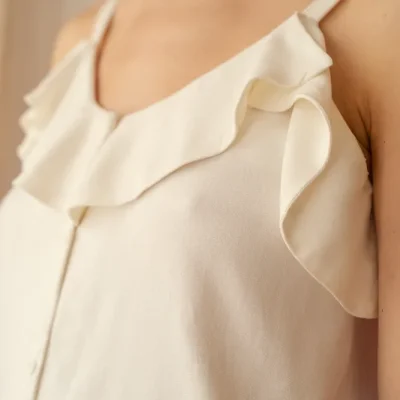 Patron de couture Top Portofino Apolline Patterns — Avec Portofino, vous pouvez coudre un top de type “débardeur” à volants. Une version robe existe, — à coudre soi-même — patron de couture PDF à télécharger